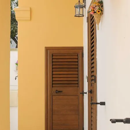 Palazzo Nesca بيت ضيافة