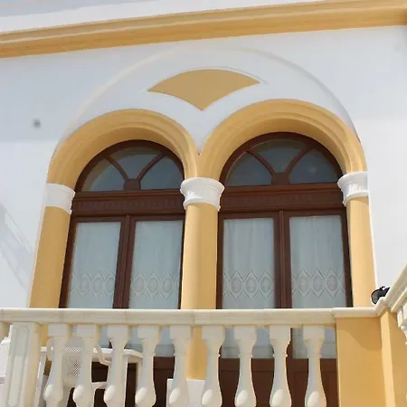 بيت ضيافة Palazzo Nesca