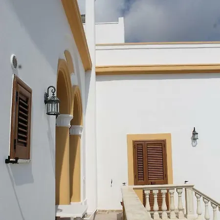 Palazzo Nesca * Gagliano del Capo